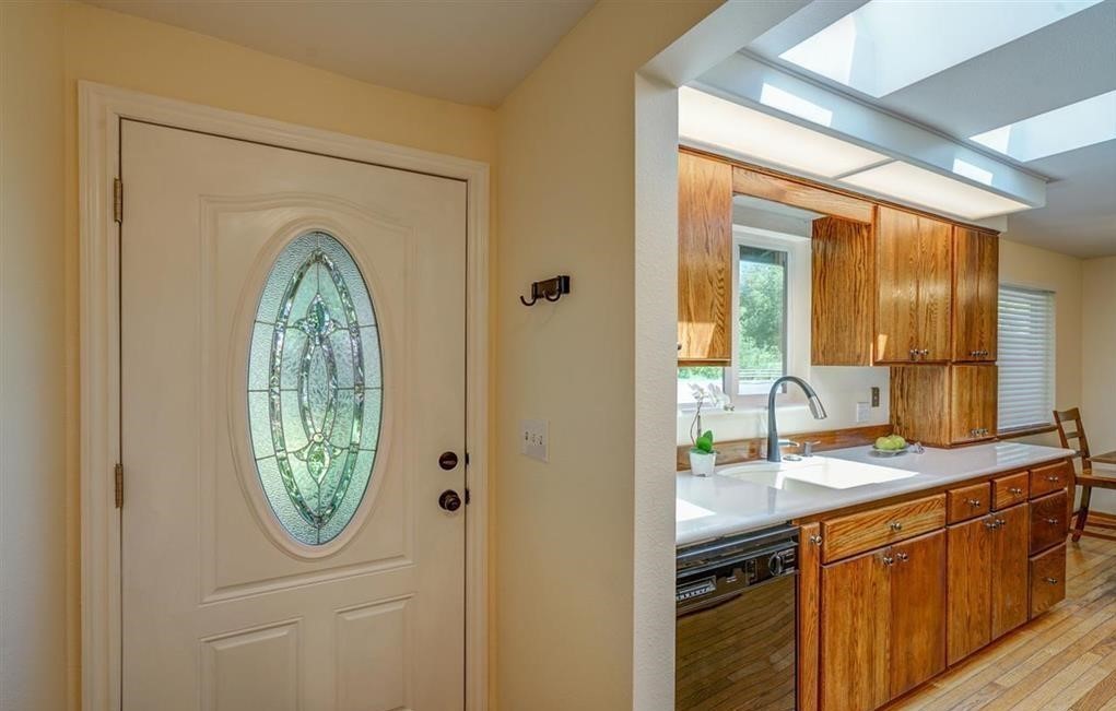 3010 Nw Walnut Blvd - Photo 2 of 26