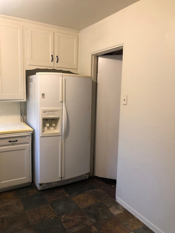 4932 Baltimore Dr - Photo 5 of 15
