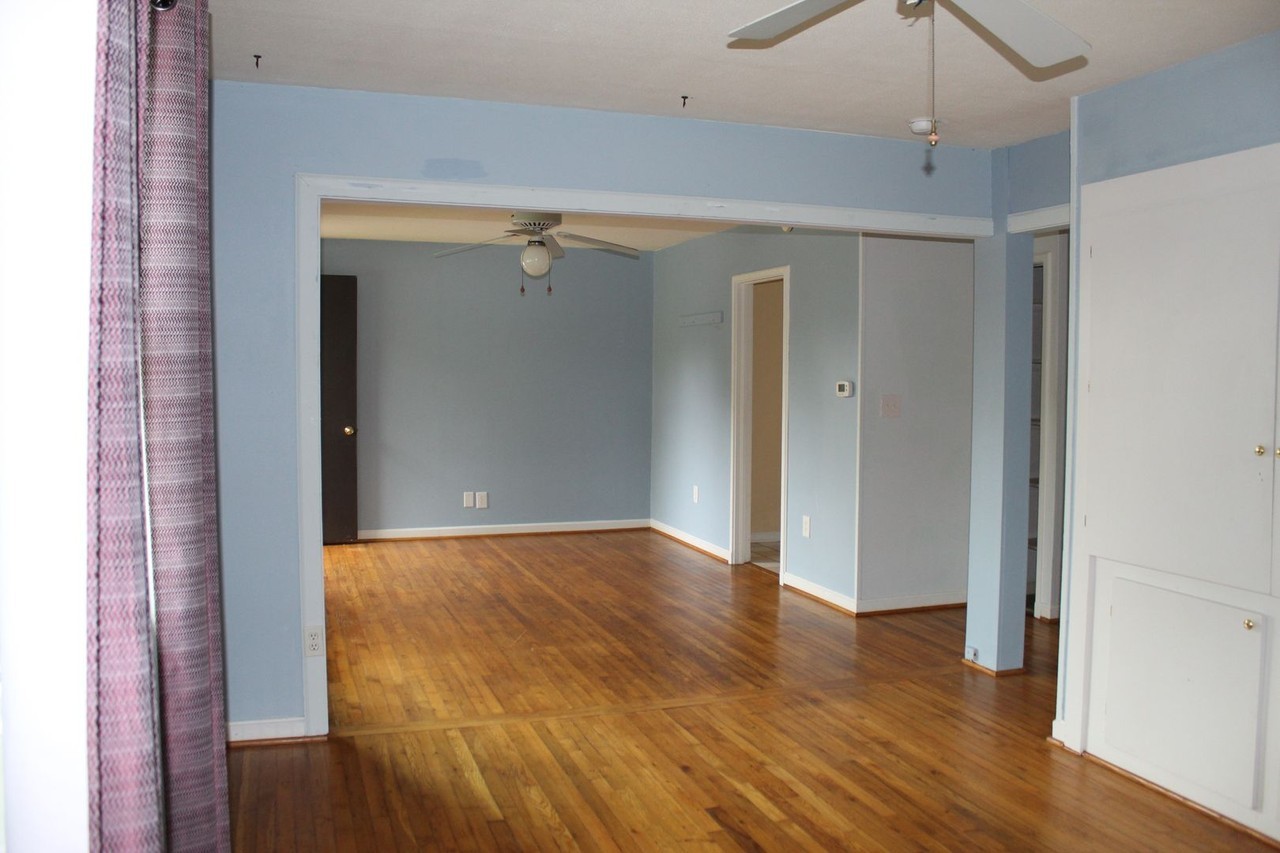 96 Trowbridge Ln - Photo 3 of 10