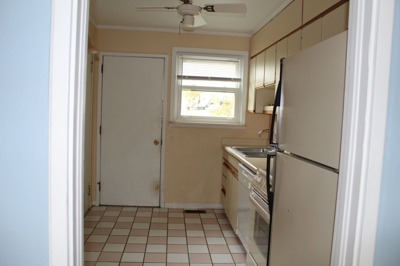 96 Trowbridge Ln - Photo 6 of 10