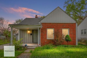 featured image of 19373 Fleming St