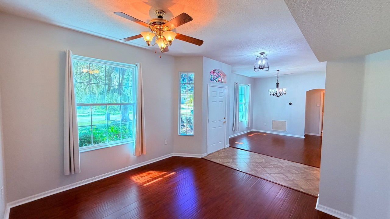 2570 Captain Dr - Photo 6 of 39