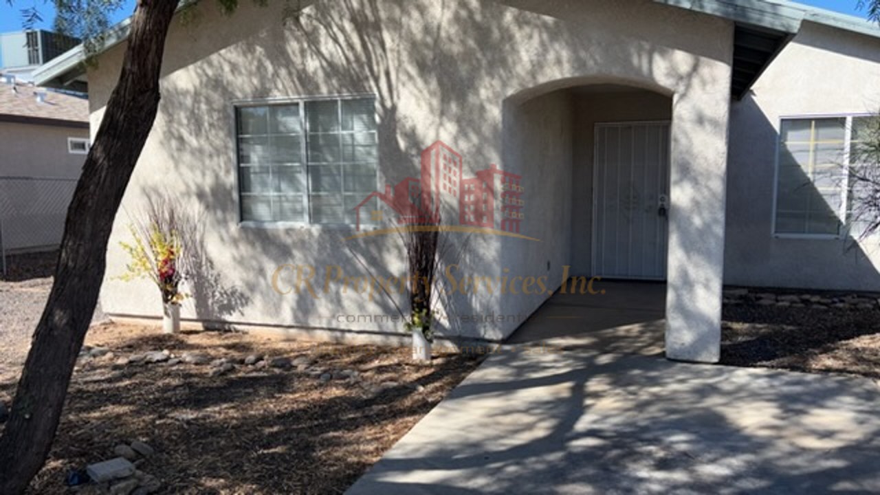 2143 Ashfork Ave - Photo 2 of 15