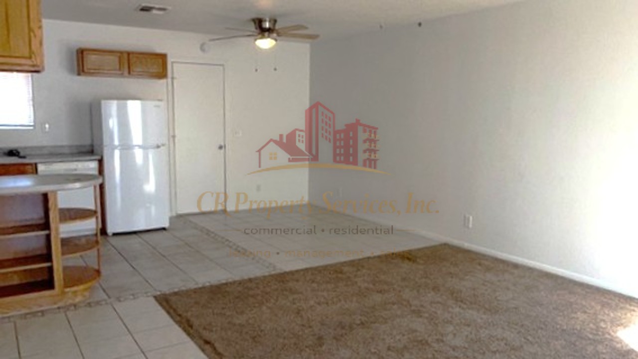 2143 Ashfork Ave - Photo 4 of 15