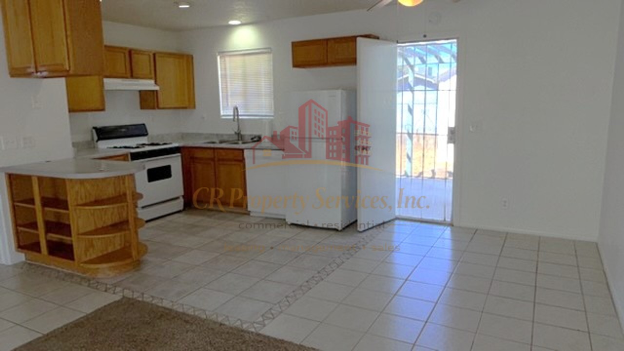 2143 Ashfork Ave - Photo 5 of 15