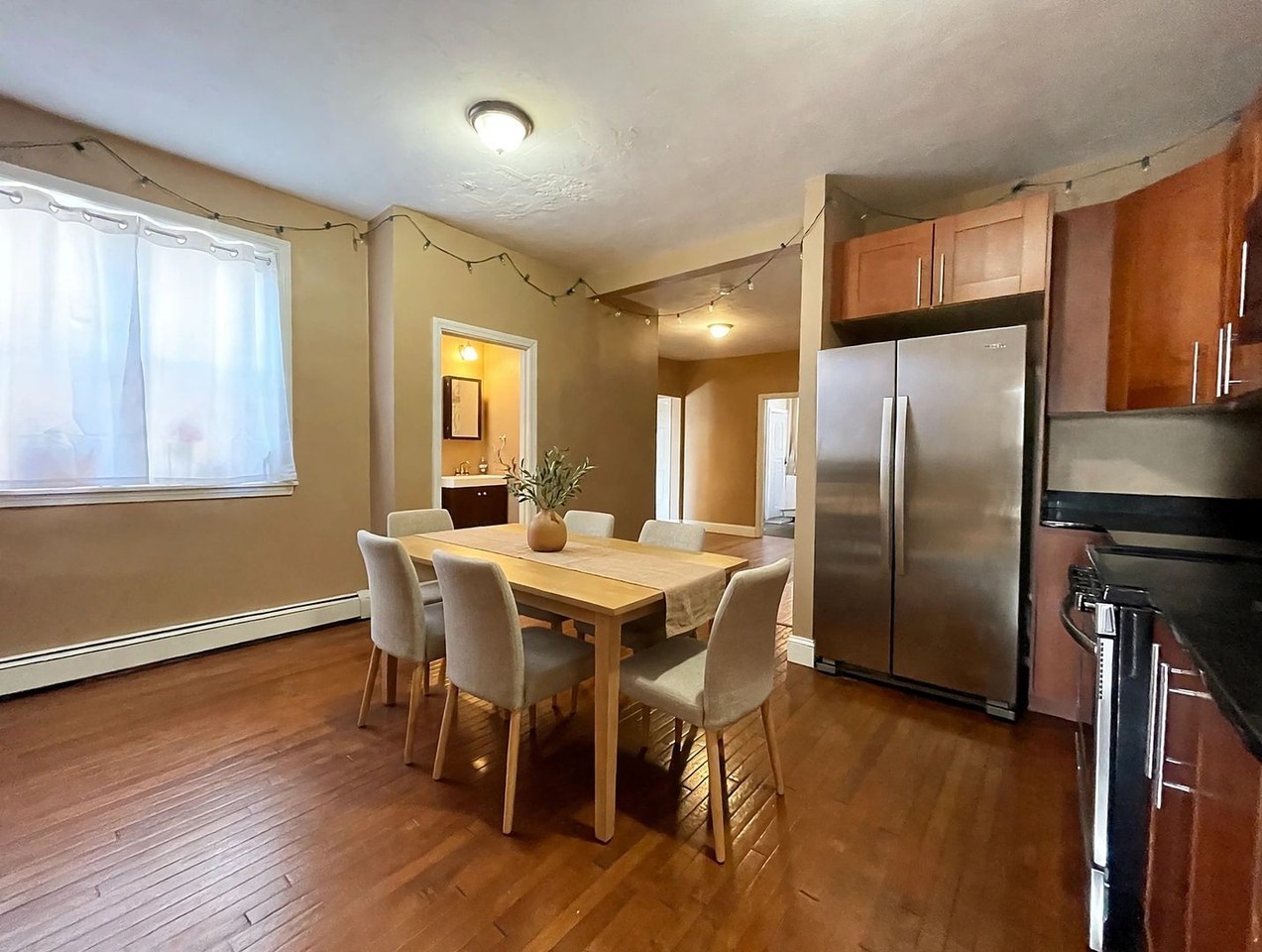 37 Glenville Ave - Photo 2 of 12