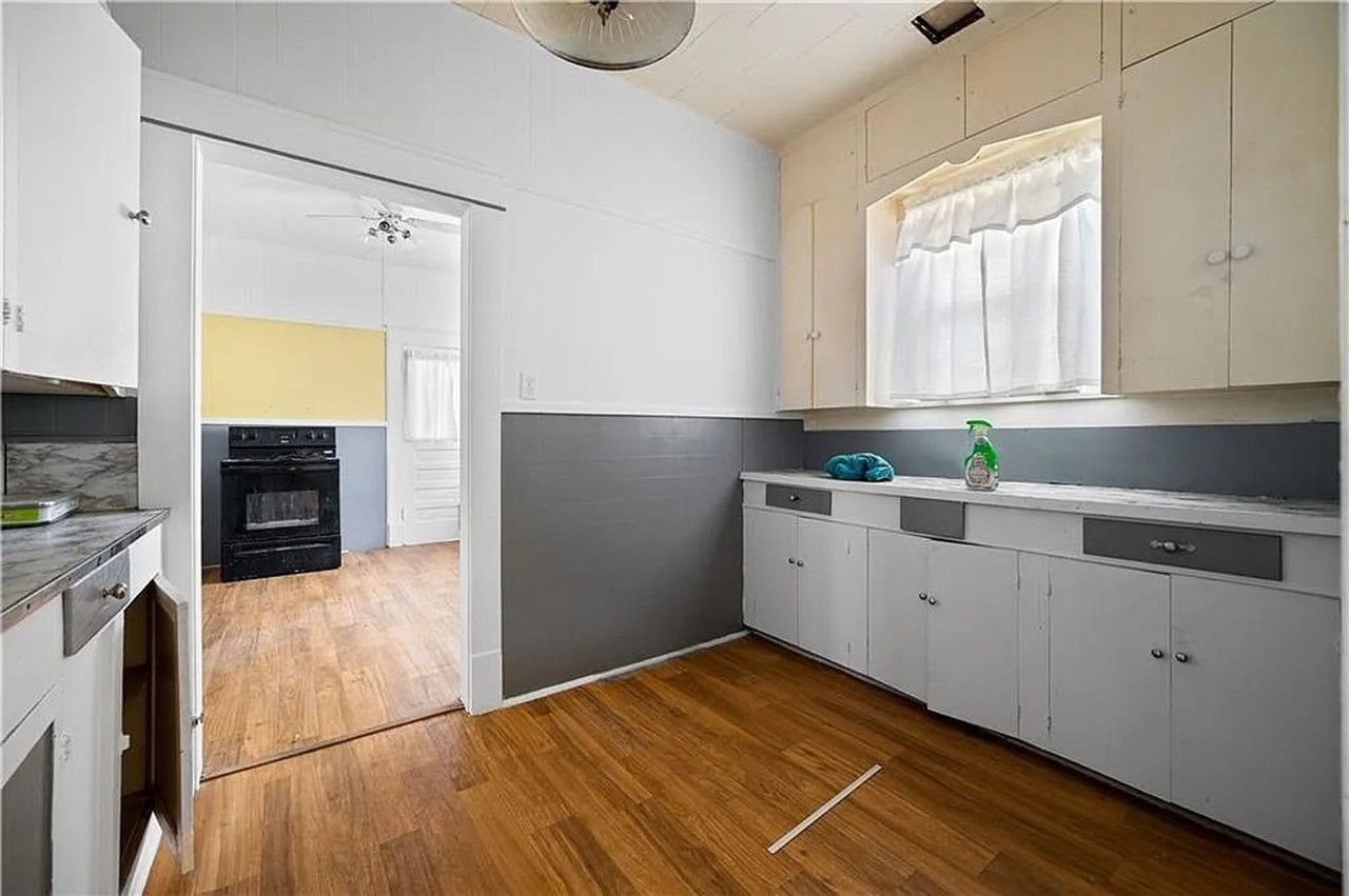 2028 Elliott St - Photo 4 of 9