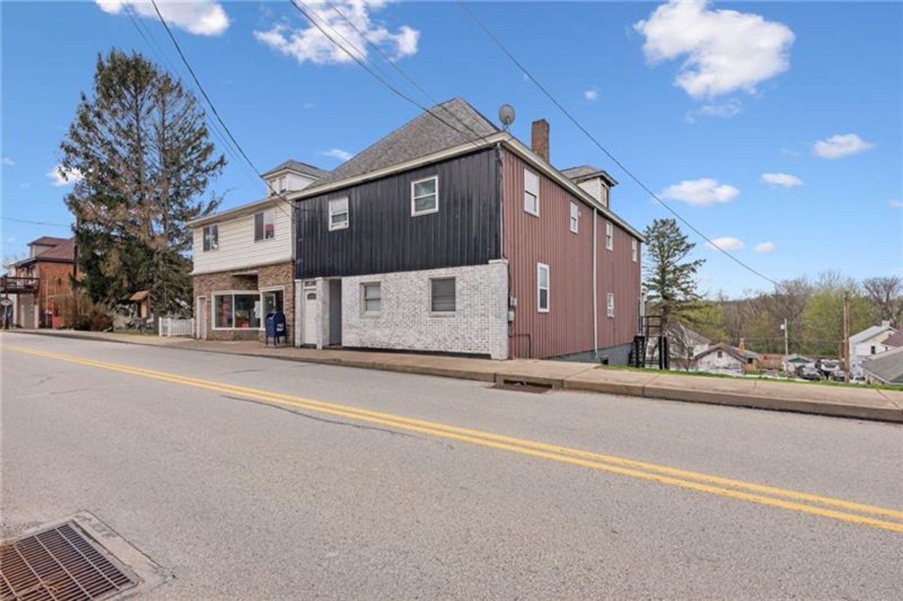 316 Brown St - Photo 3 of 4