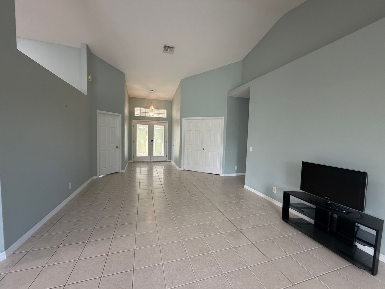 39914 Sunbeam Way - Photo 4 of 8
