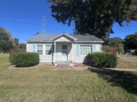 featured image of 3730 Benton Rd