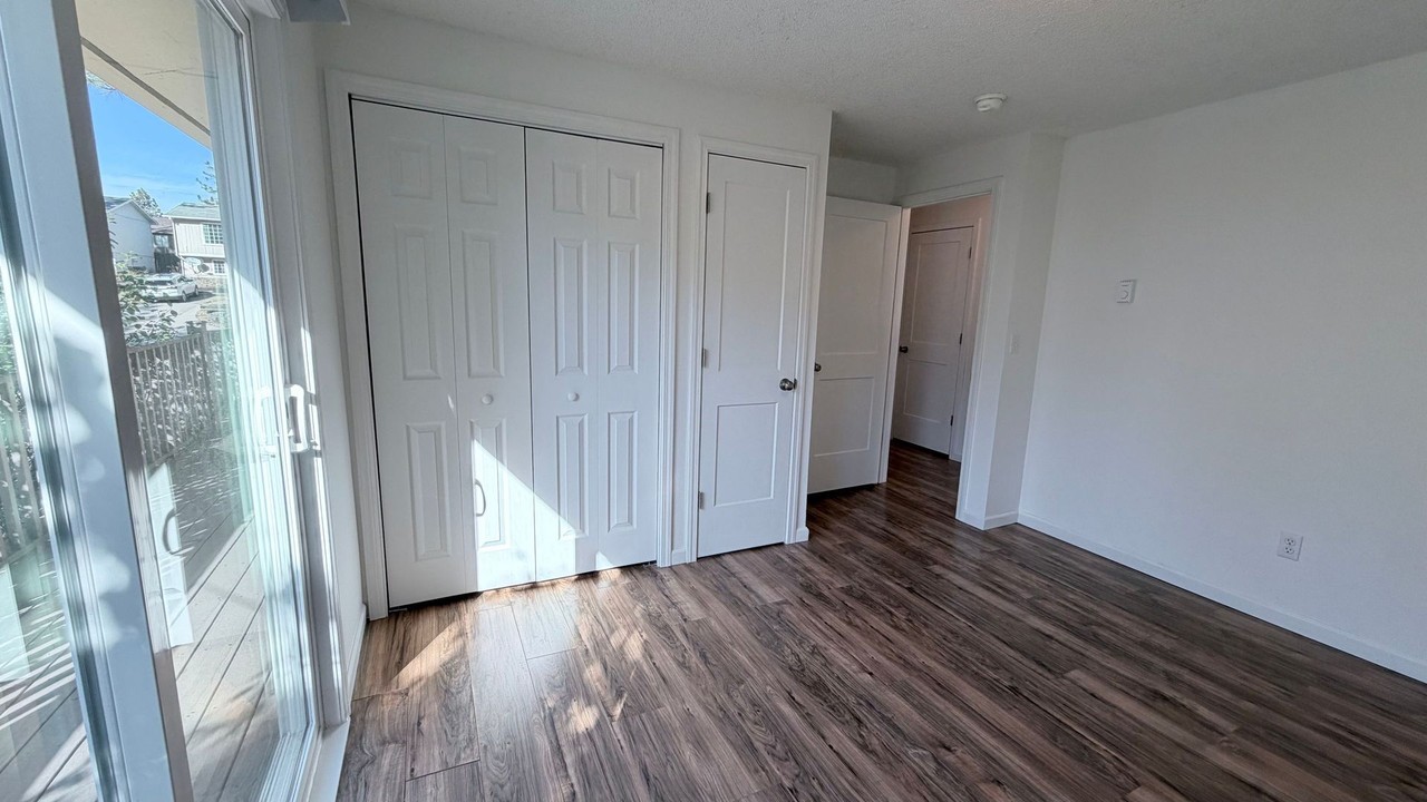 1722 E 8th Ave - Photo 7 of 11