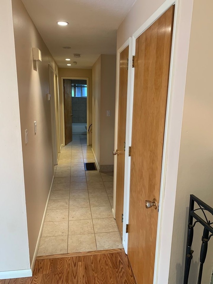 4507 Se Harrison St - Photo 6 of 12