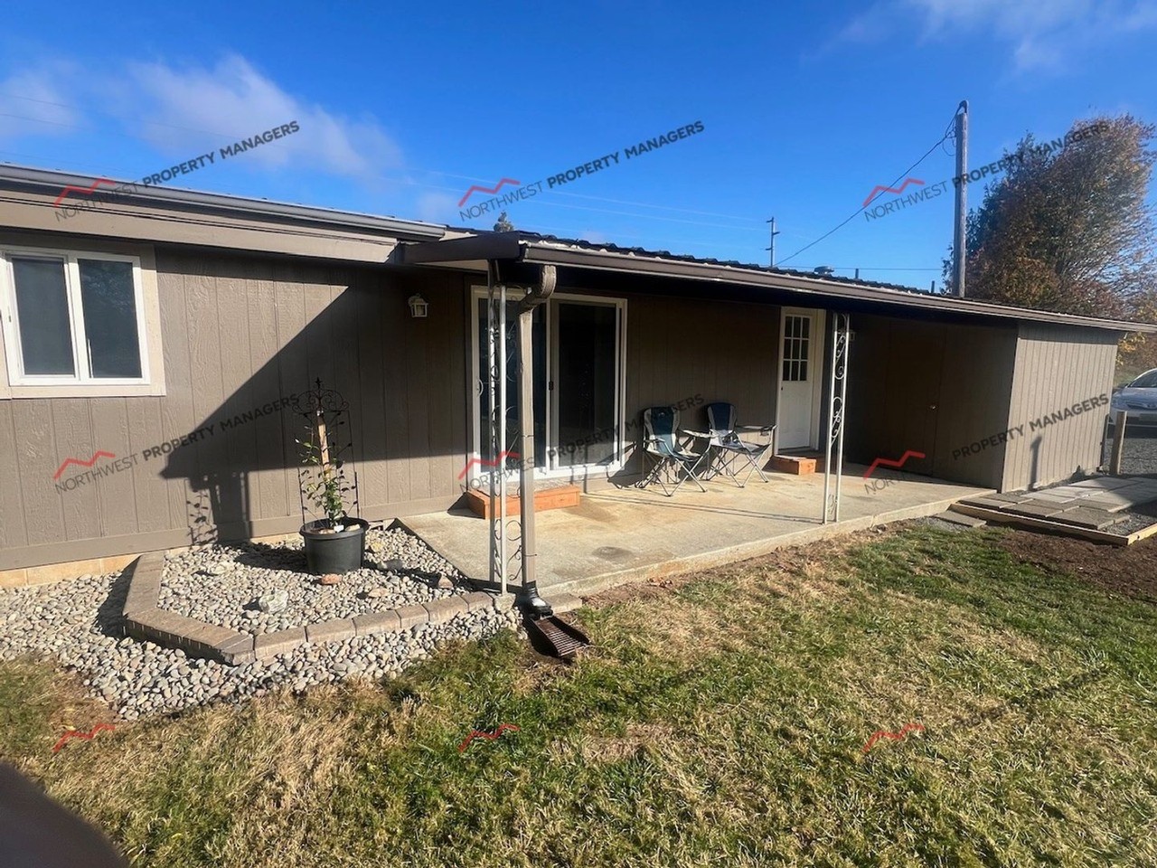 442 Gore Rd - Photo 3 of 18