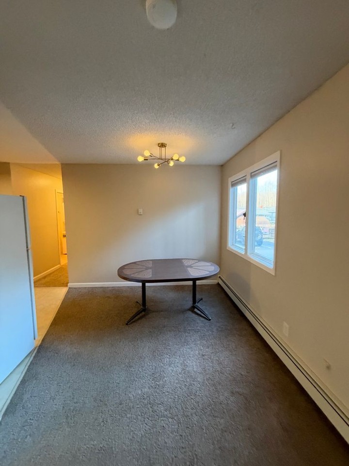 8528 Boundary Ave #H4 - Photo 4 of 12