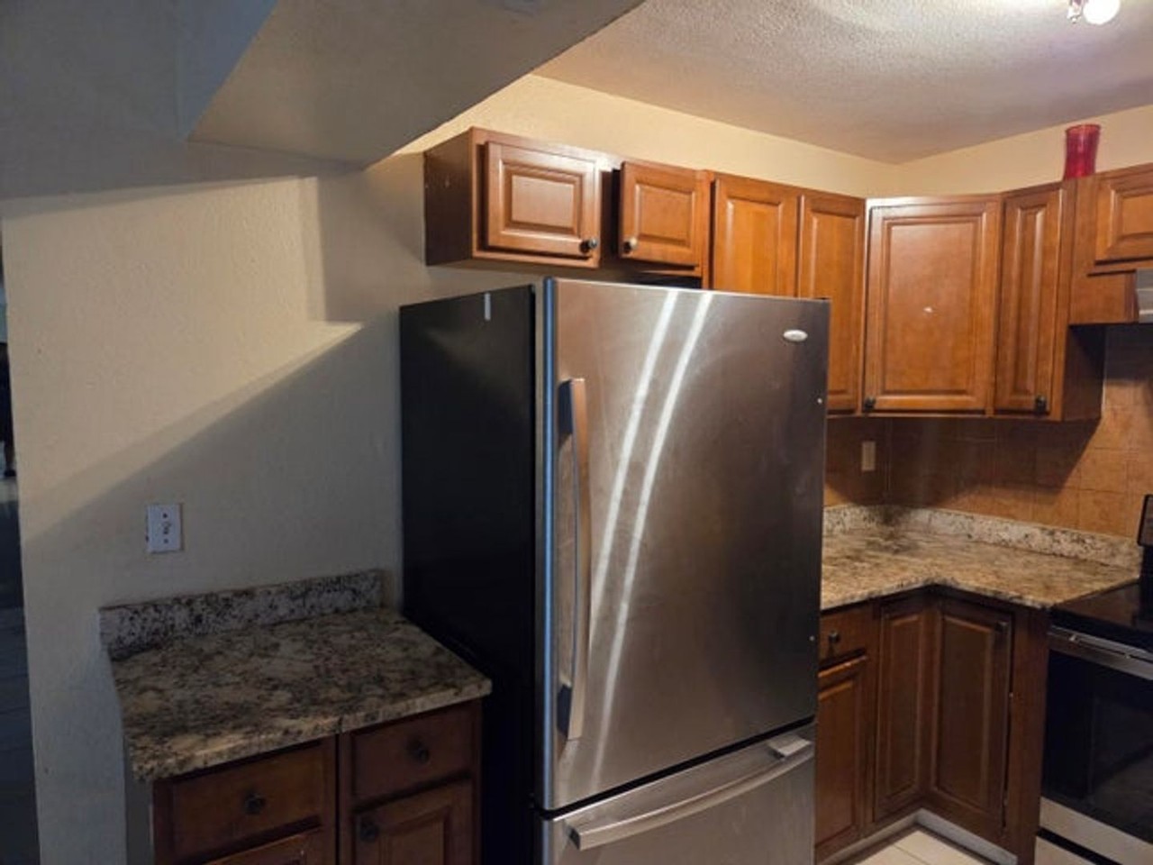 7818 Sw 7th Ct - Photo 2 of 16