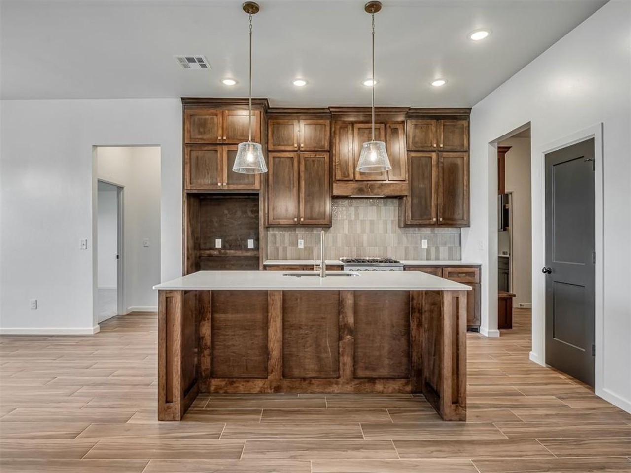 5101 Misty Wood Ln - Photo 6 of 43