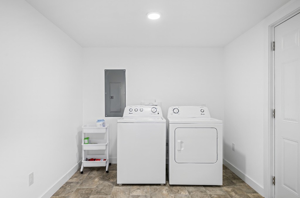 1019 Central Ave - Photo 7 of 12