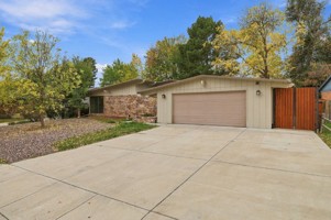 featured image of 2030 Devon St