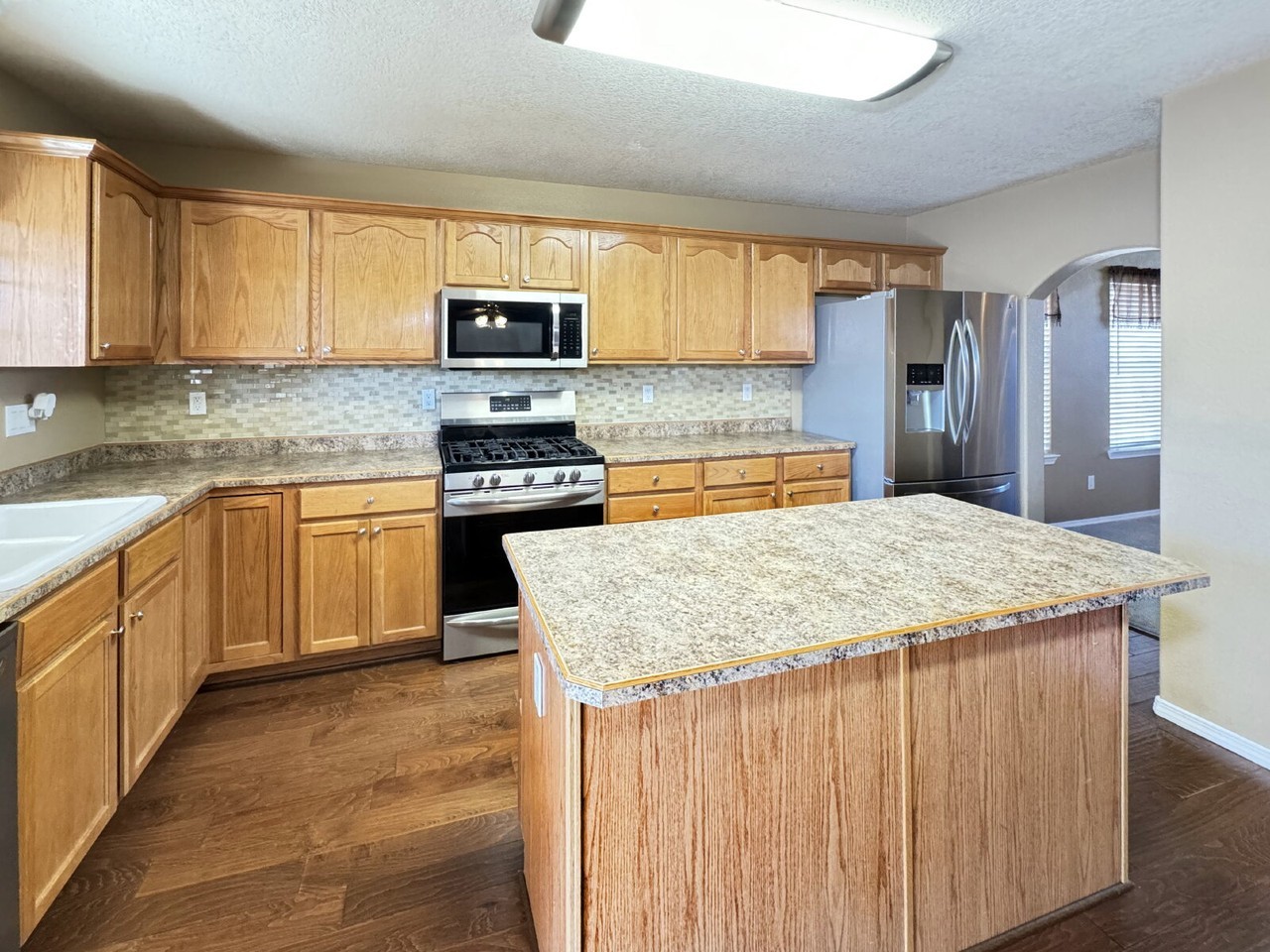 7400 Inwood Ct Nw - Photo 6 of 24