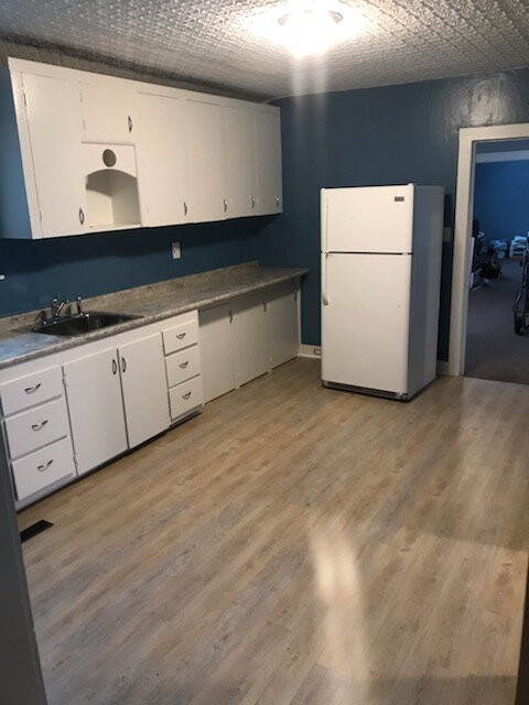 12 1st St #A - Photo 2 of 11
