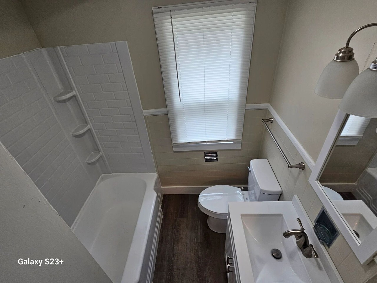 1708 Clarkson Ave - Photo 3 of 16