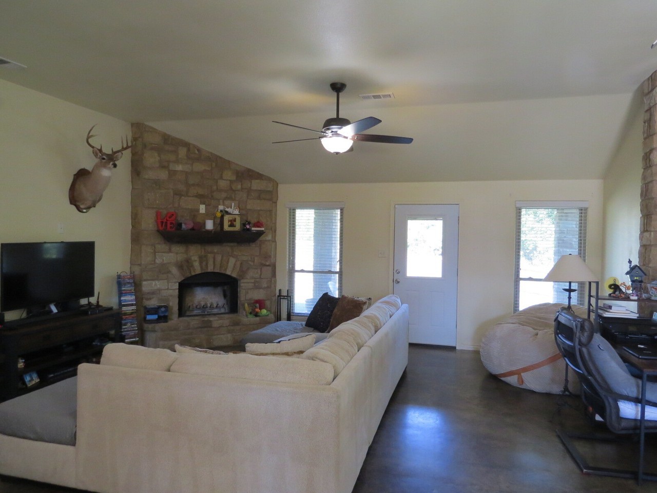 5503 Encino Oak Way - Photo 3 of 27