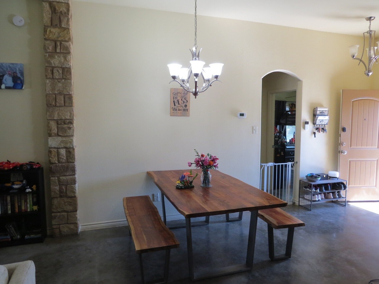 5503 Encino Oak Way - Photo 4 of 27