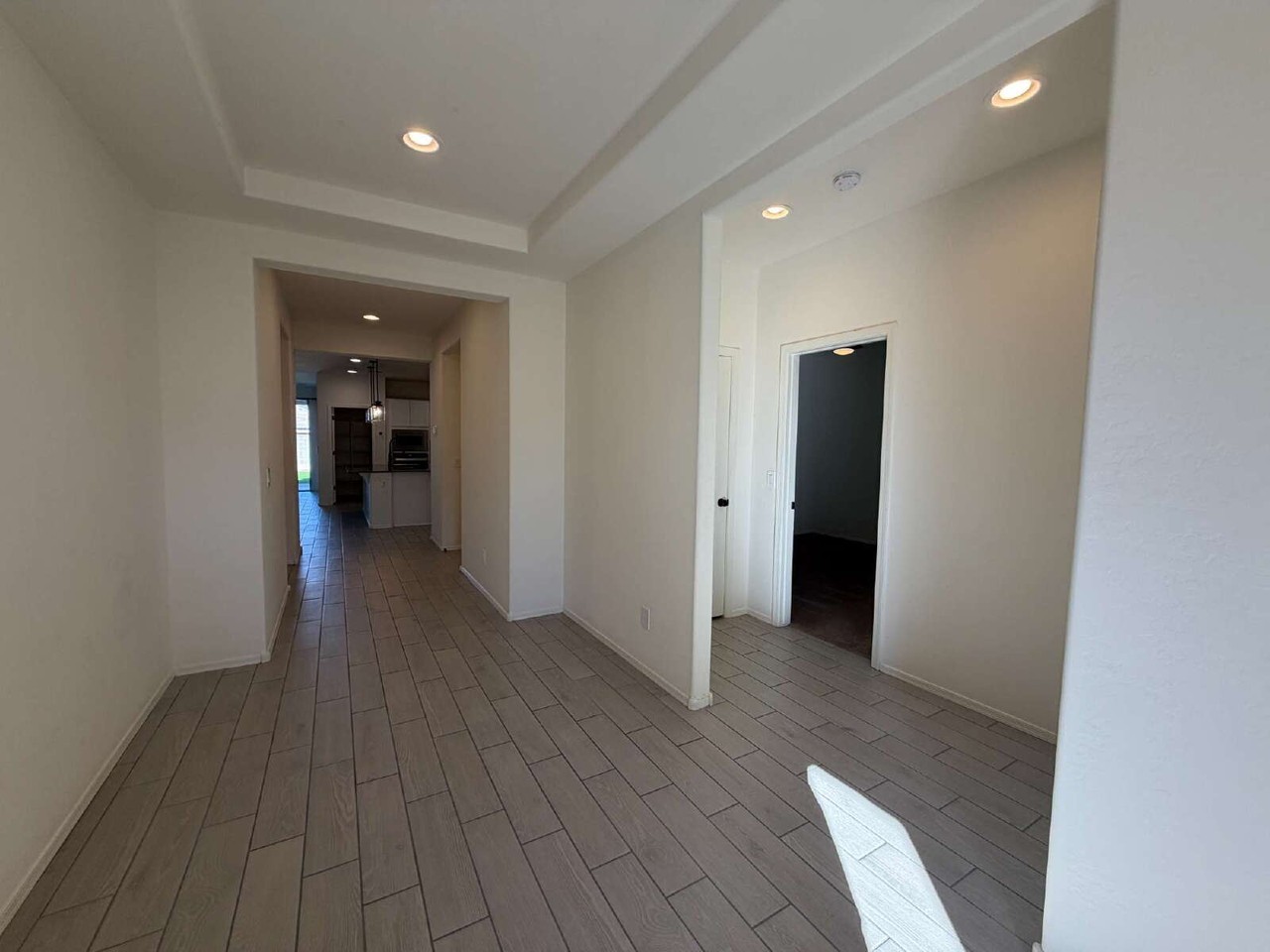 25772 S 226th Pl - Photo 5 of 36