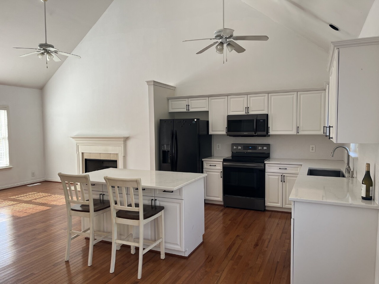 7428 Penngrove Ln - Photo 5 of 26