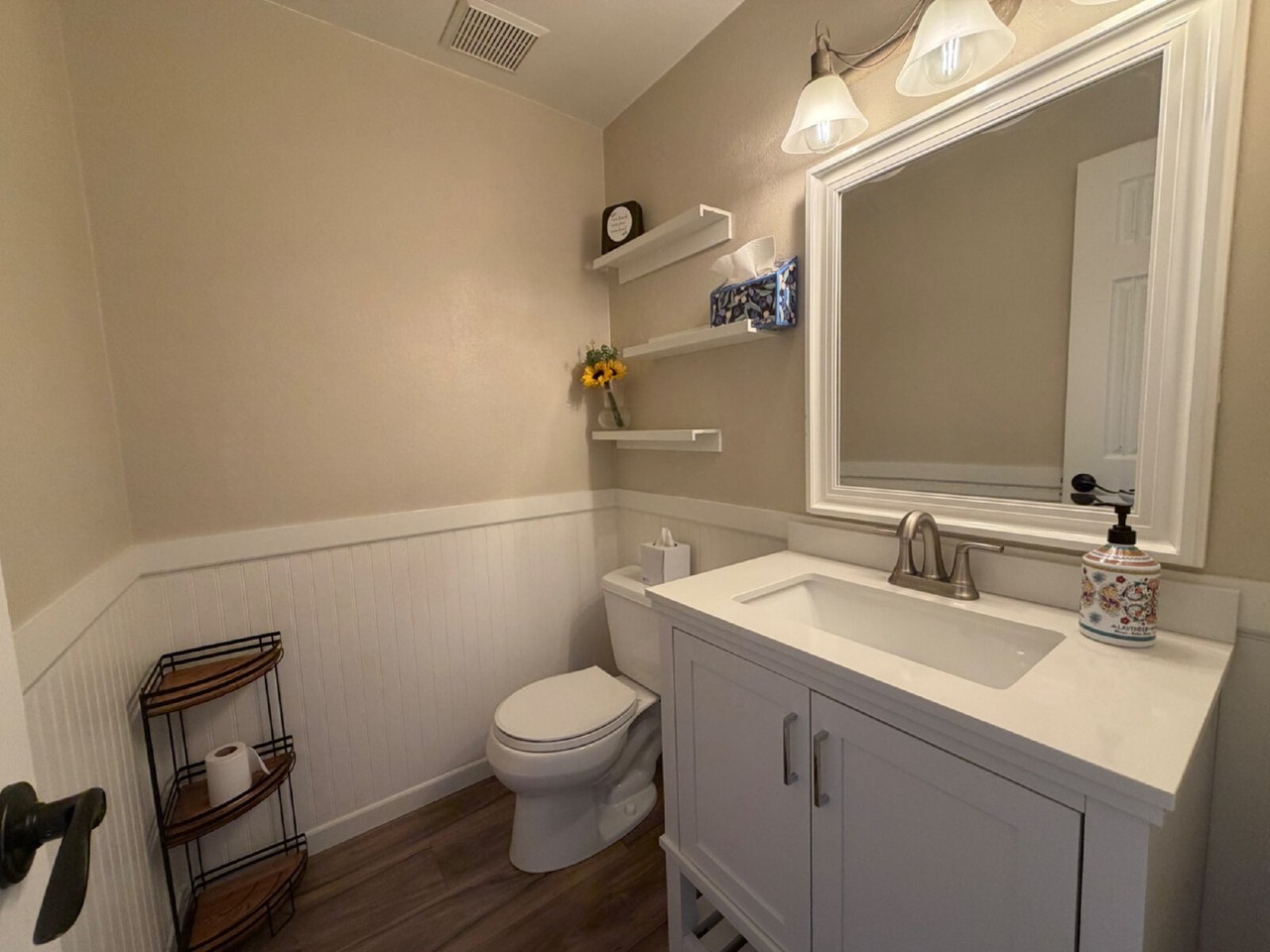 916 Caribou Dr W - Photo 7 of 23