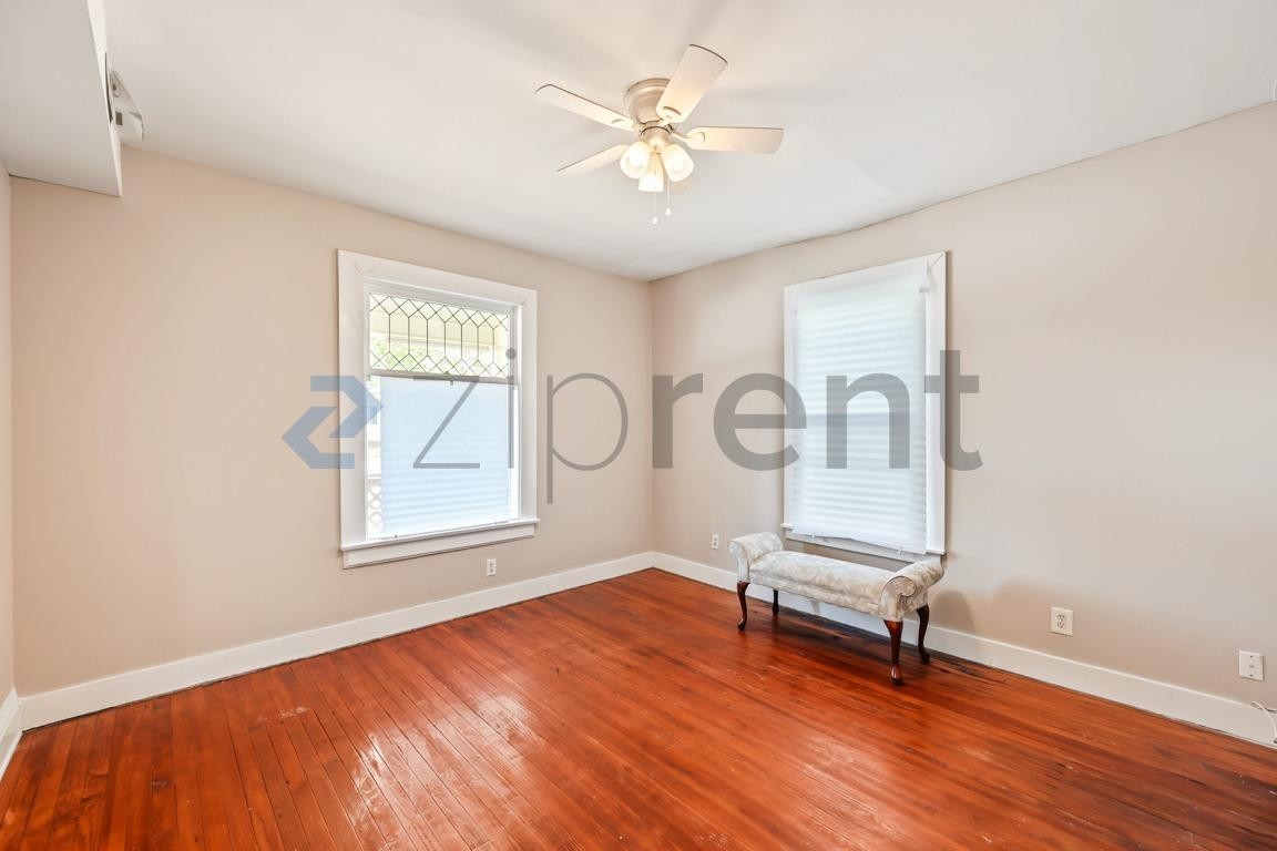 2801 4th Ave #B - Photo 6 of 28