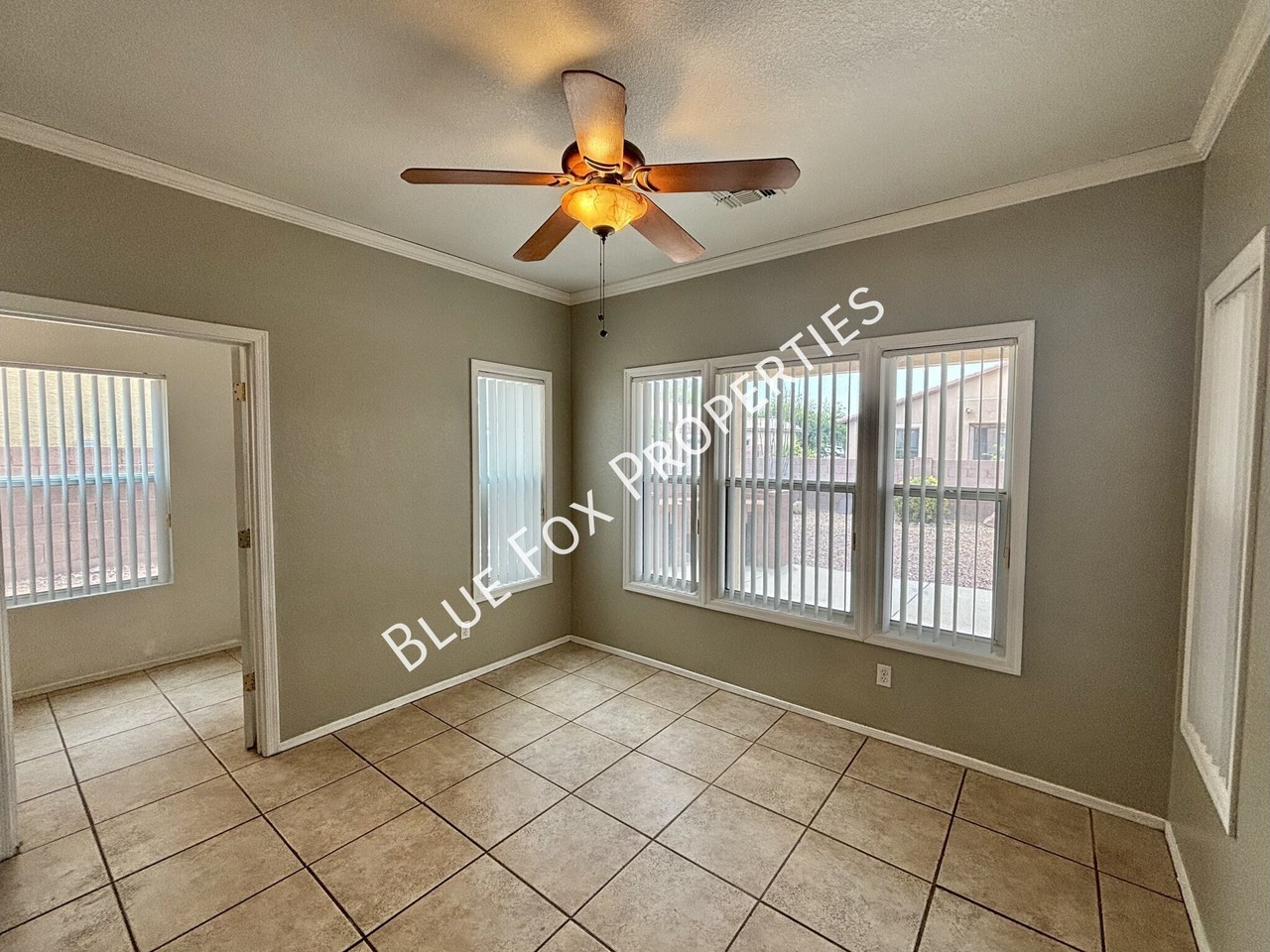 13724 E Oxmoor Valley Dr - Photo 4 of 31