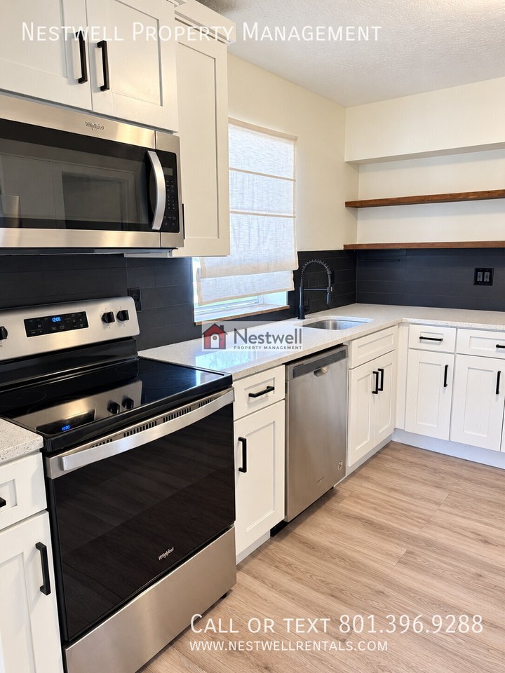1199 E 2700 S - Photo 4 of 19