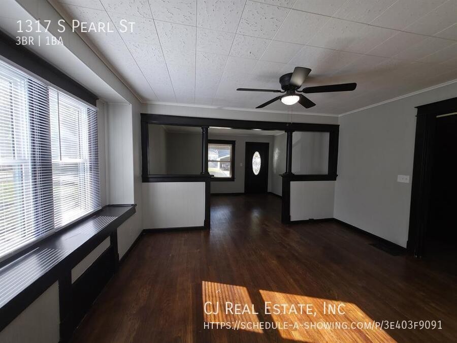 1317 S Pearl St - Photo 6 of 11