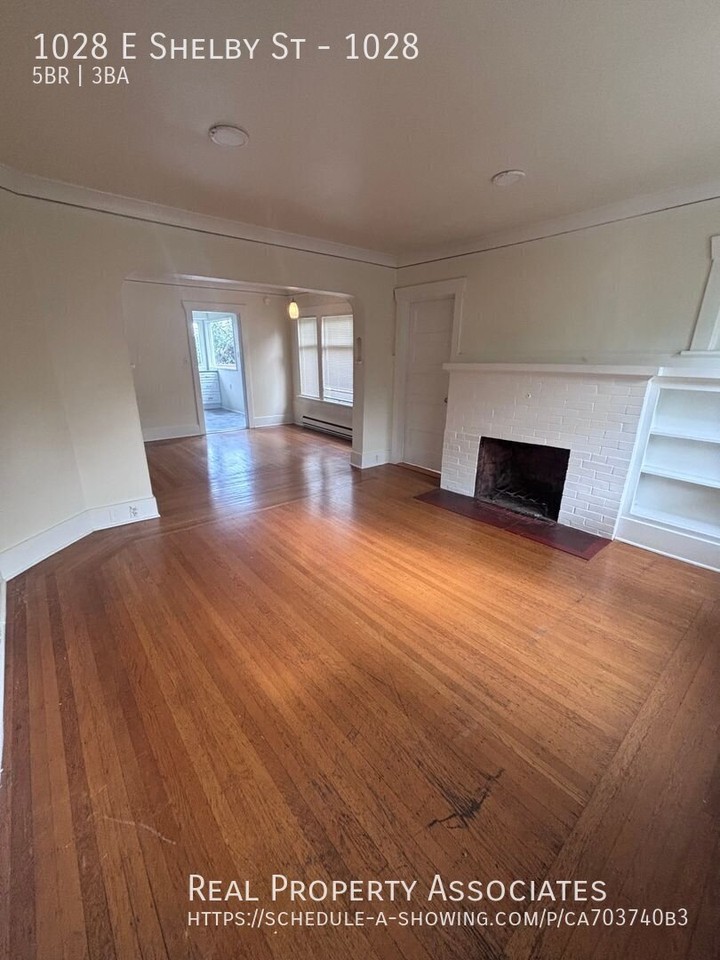 1028 E Shelby St #1028 - Photo 4 of 43