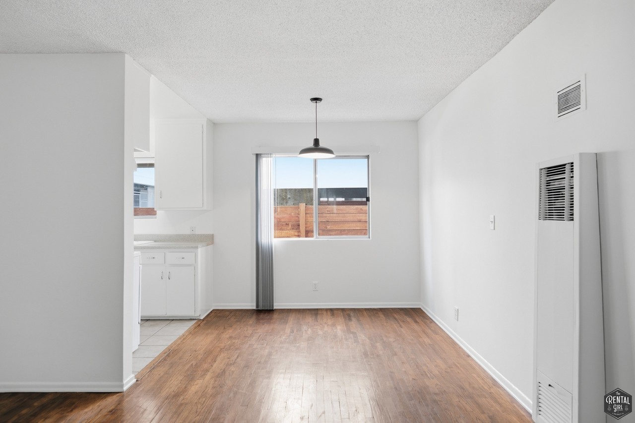 1627 S Bundy Dr #2 - Photo 5 of 15