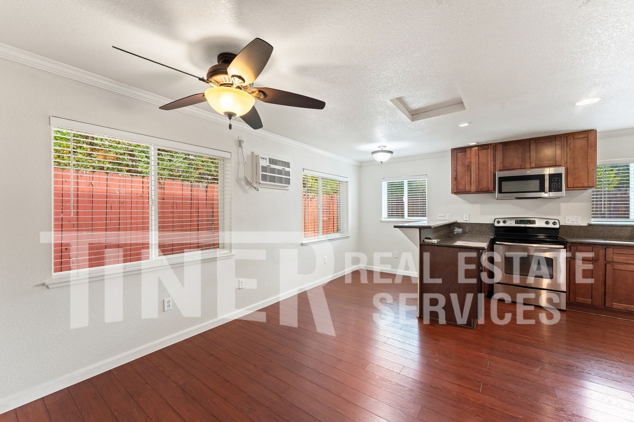 4515 Whitney Ave - Photo 2 of 20