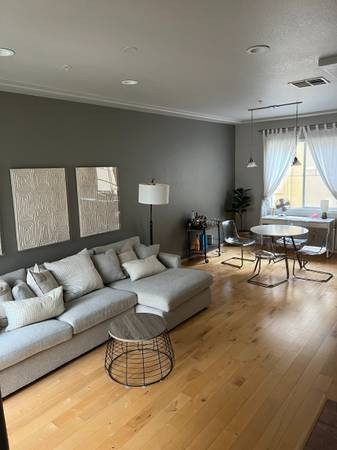 2728 Farragut Rd #NA - Photo 2 of 4