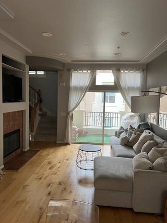 2728 Farragut Rd #NA - Photo 3 of 4