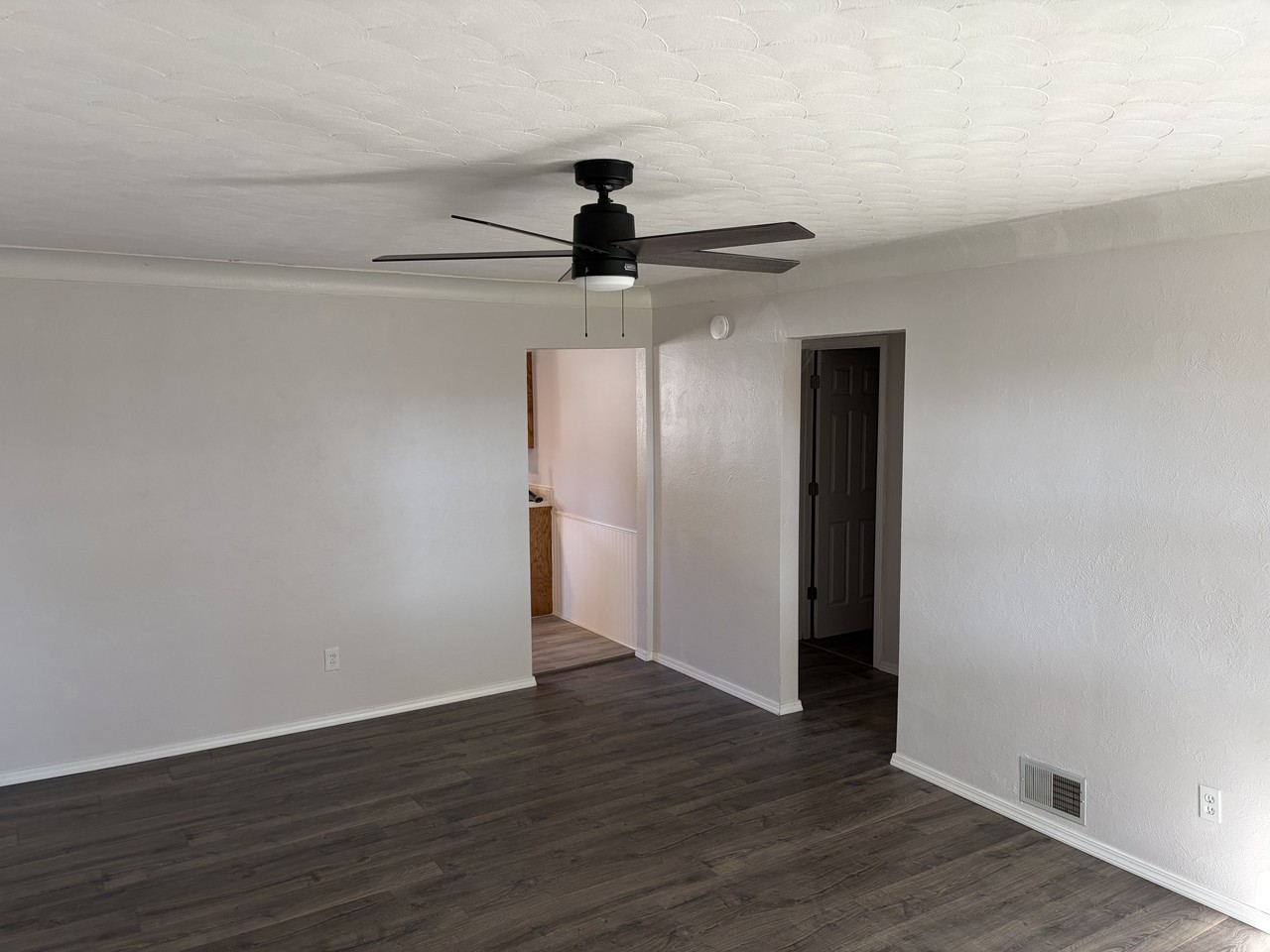 214 Lee St #NA - Photo 6 of 14
