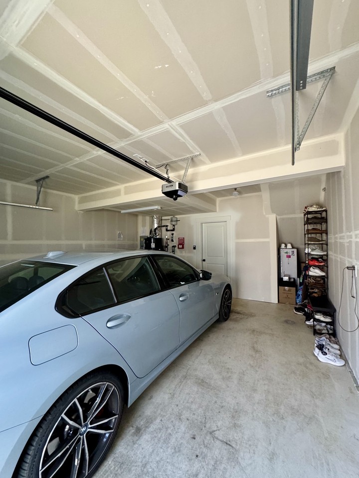 111 161st Pl Se #A2 - Photo 6 of 20