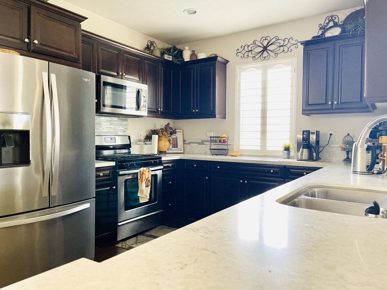4097 E Hamilton Paseo #NA - Photo 2 of 16