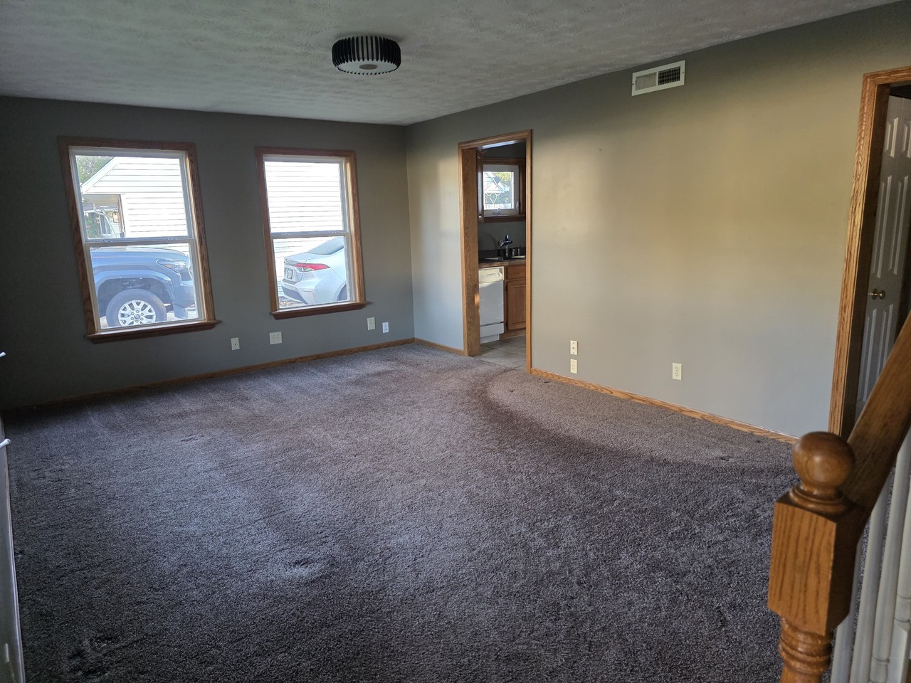 2325 Larchdale Dr #NA - Photo 2 of 10