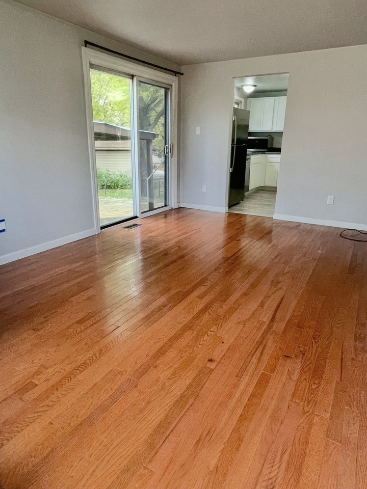 15 Plum Tree Dr #NA - Photo 4 of 6