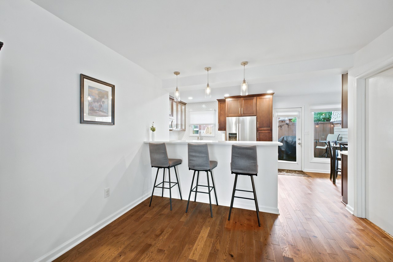 357 Woods Ave Sw #357 - Photo 7 of 17