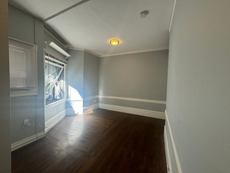1434 Jackson St #08 - Photo 5 of 23