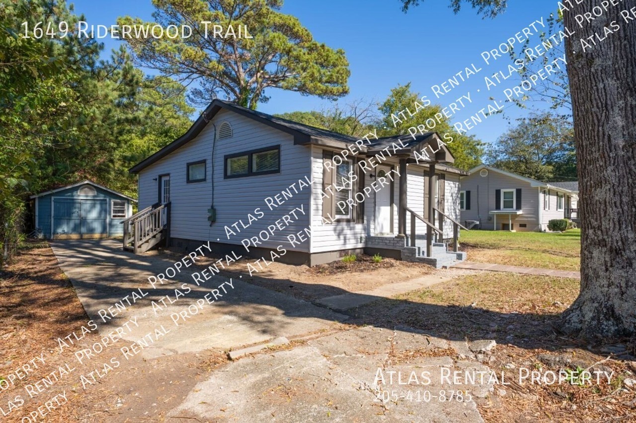 1649 Riderwood Trl - Photo 2 of 17