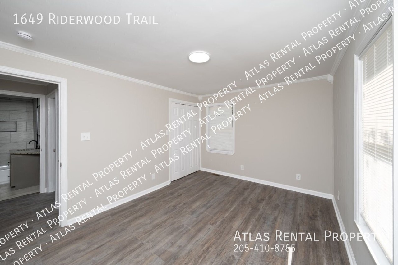1649 Riderwood Trl - Photo 7 of 17