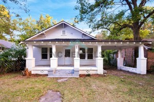 featured image of 806 Long Ave
