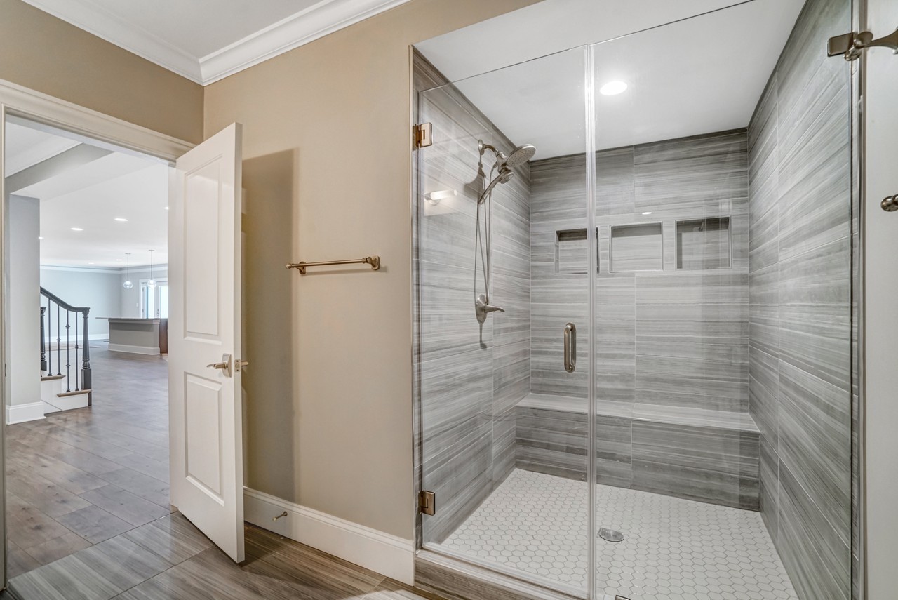 1712 Linwood Pl #NA - Photo 5 of 8